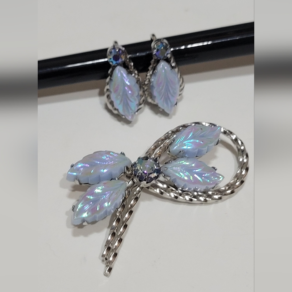 Continental Silver and Iridescent Leaf Jewelry Set  screw on earrings and brooch